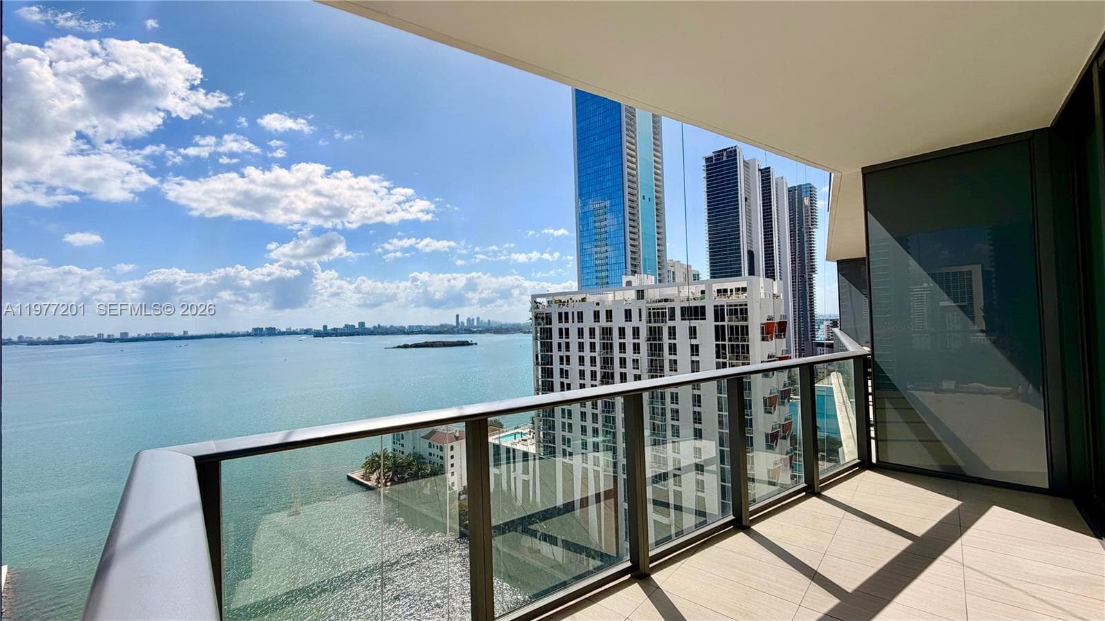 460 NE 28th St # 1901, Miami FL 33137 — 48