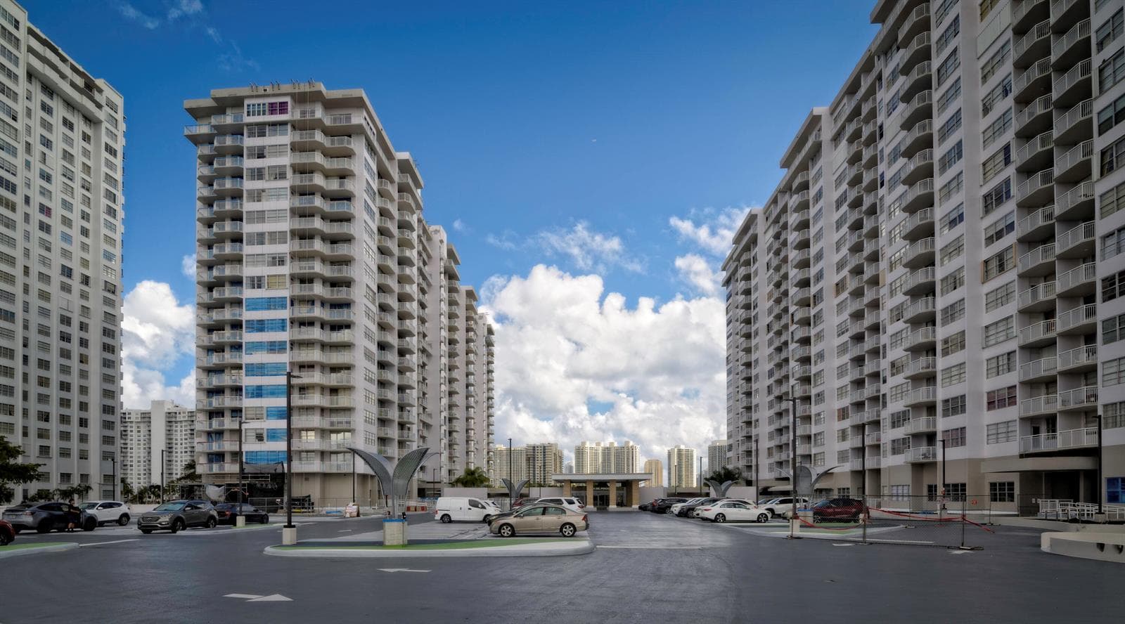 18081 Biscayne Boulevard # 403, Aventura FL 33160 — 24