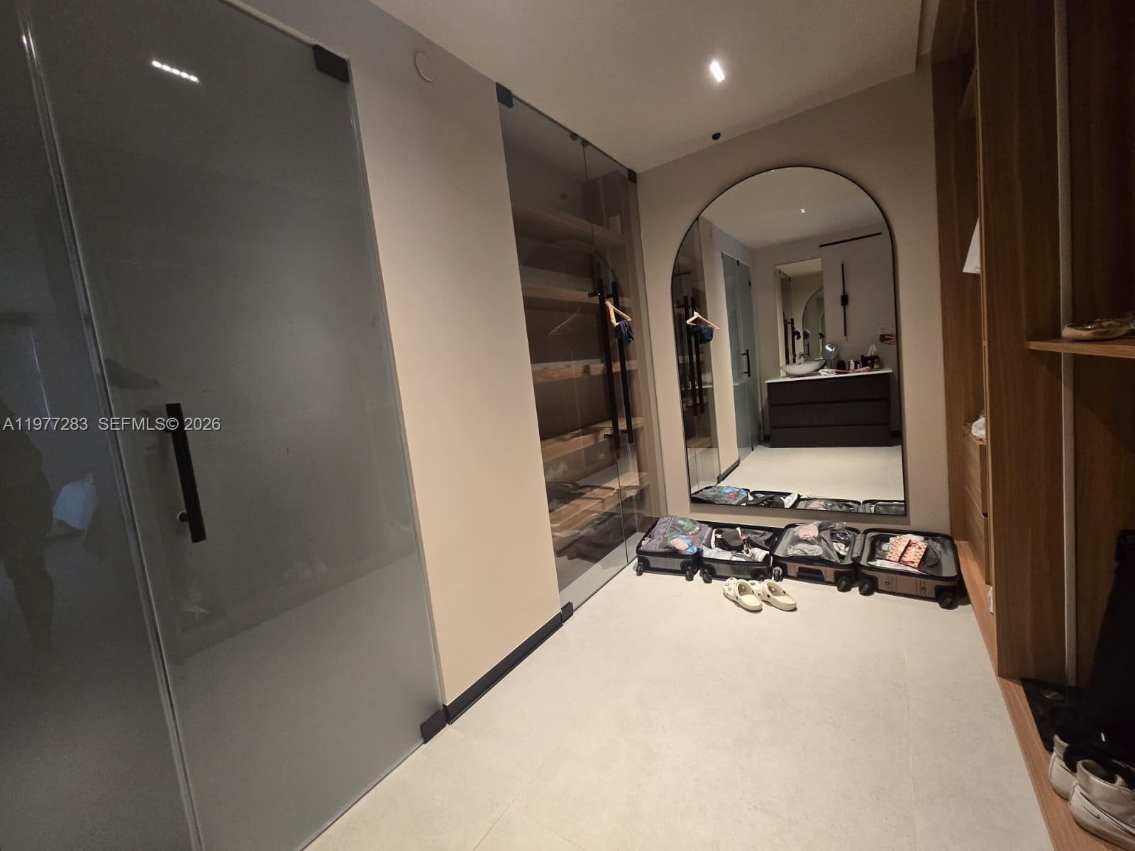6820 Indian Creek Dr # 6C, Miami Beach FL 33141 — 8
