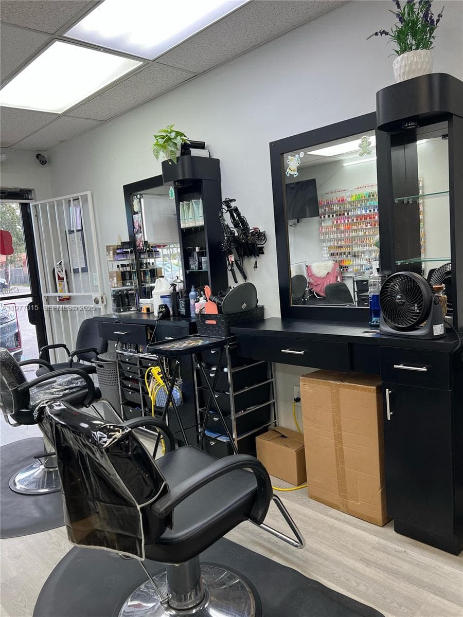 3300 E 4 AVE, Hialeah FL 33013 — 5