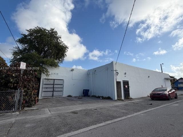 102 NW 22nd Ave, Miami FL 33125 — 2