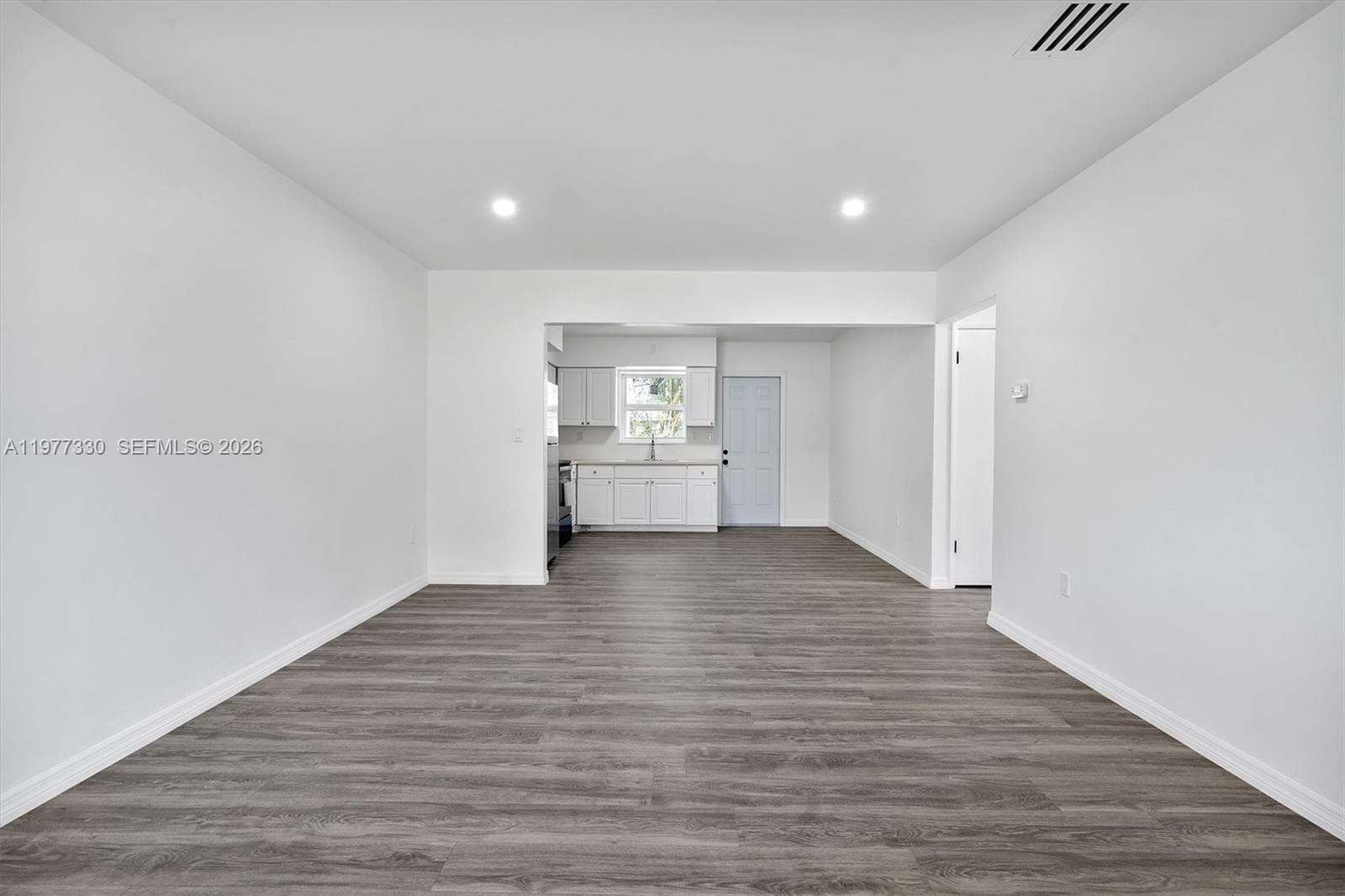 1061 NW 108 ter, Miami FL 33168 — 7