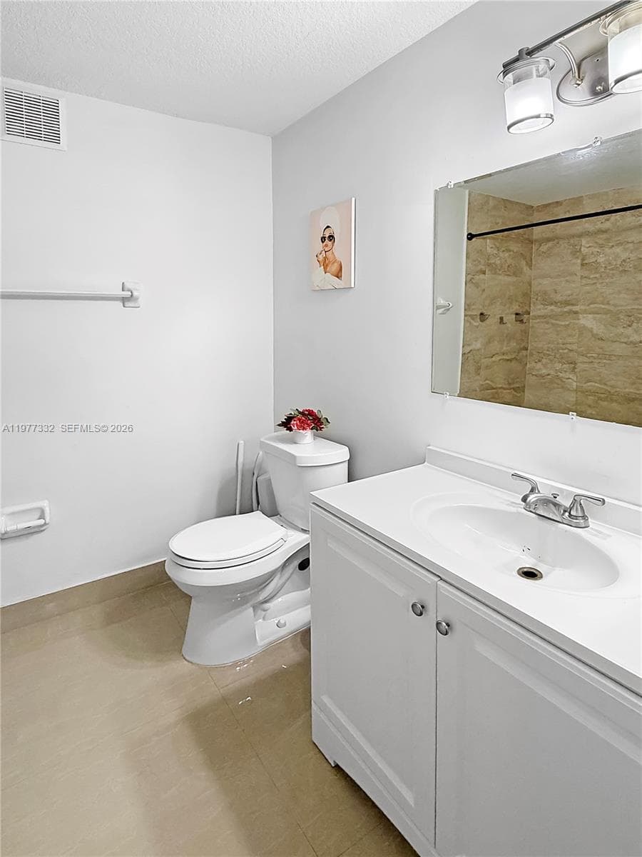 945 NE 34th Ave # 204, Homestead FL 33033 — 12