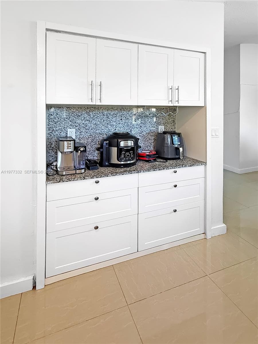 945 NE 34th Ave # 204, Homestead FL 33033 — 10