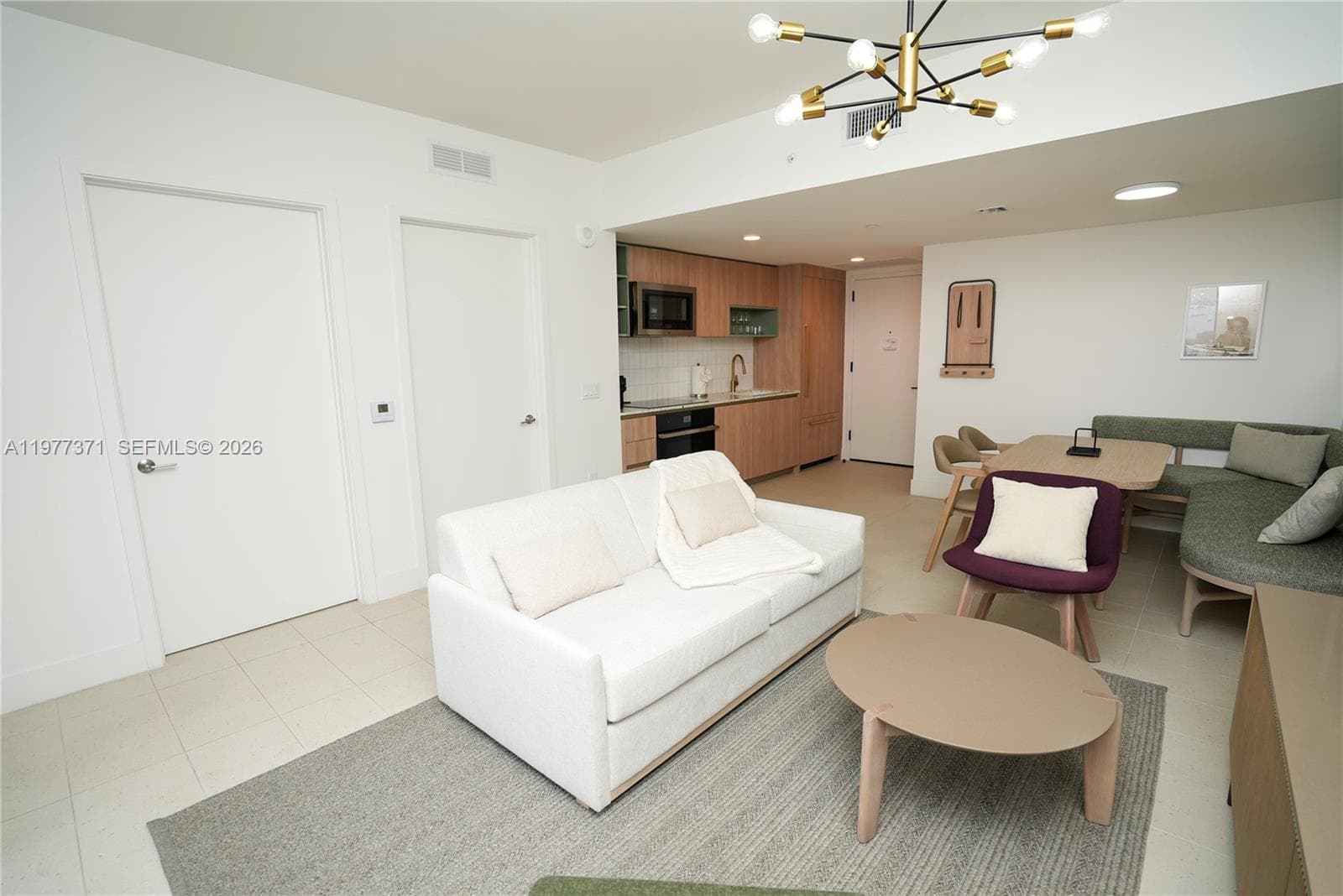 159 NE 6th St # 2711, Miami FL 33132 — 27