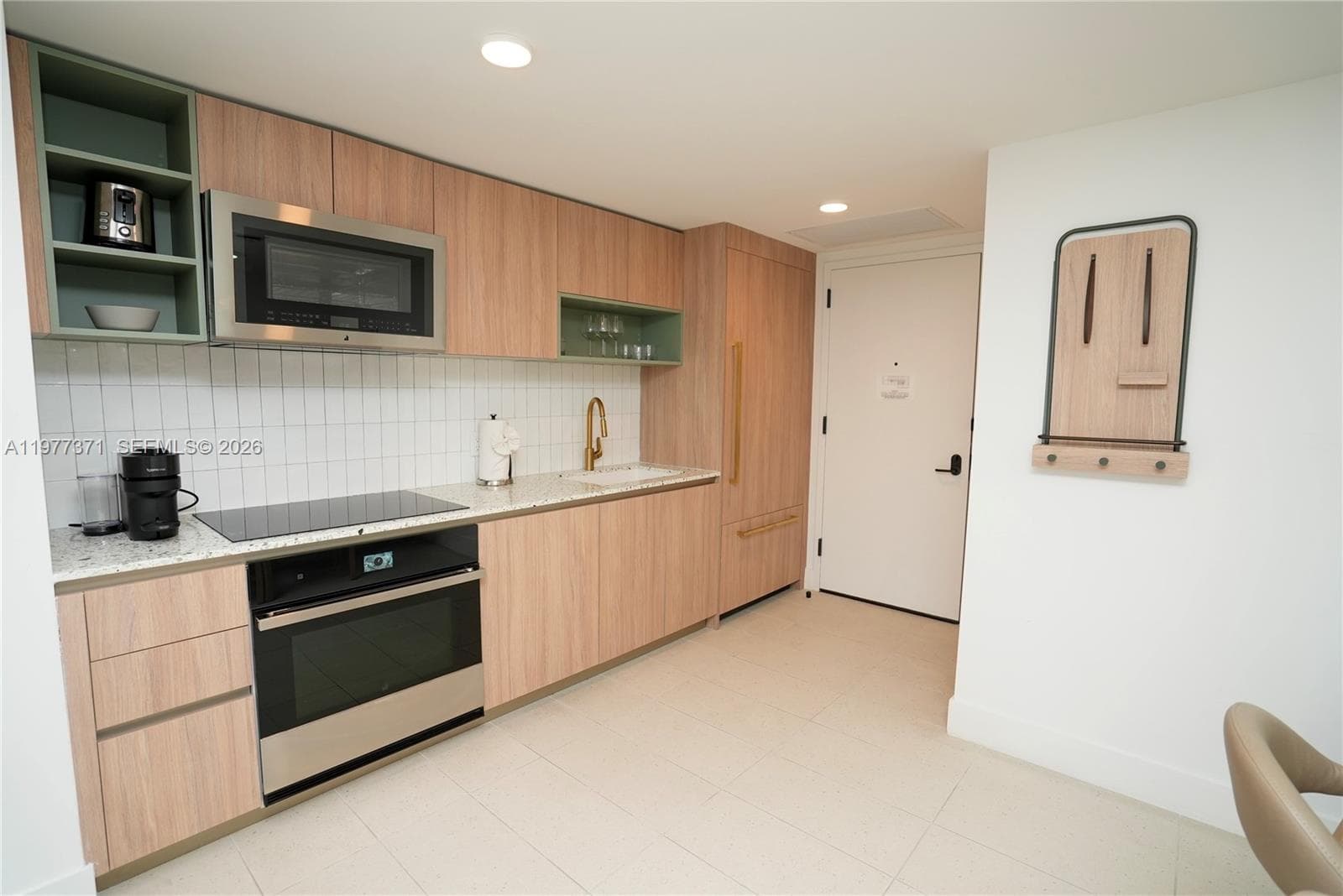 159 NE 6th St # 2711, Miami FL 33132 — 22