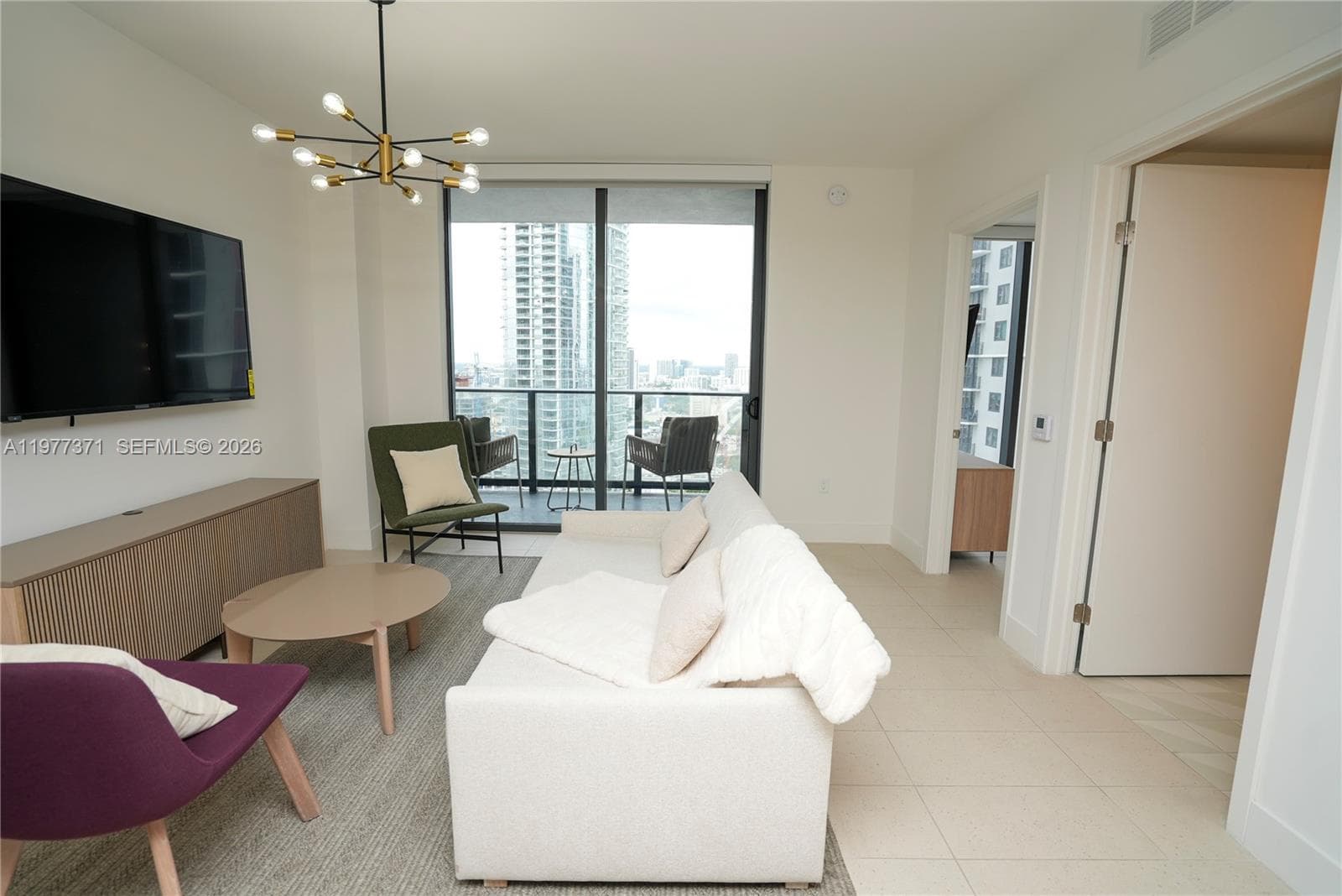 159 NE 6th St # 2711, Miami FL 33132 — 19