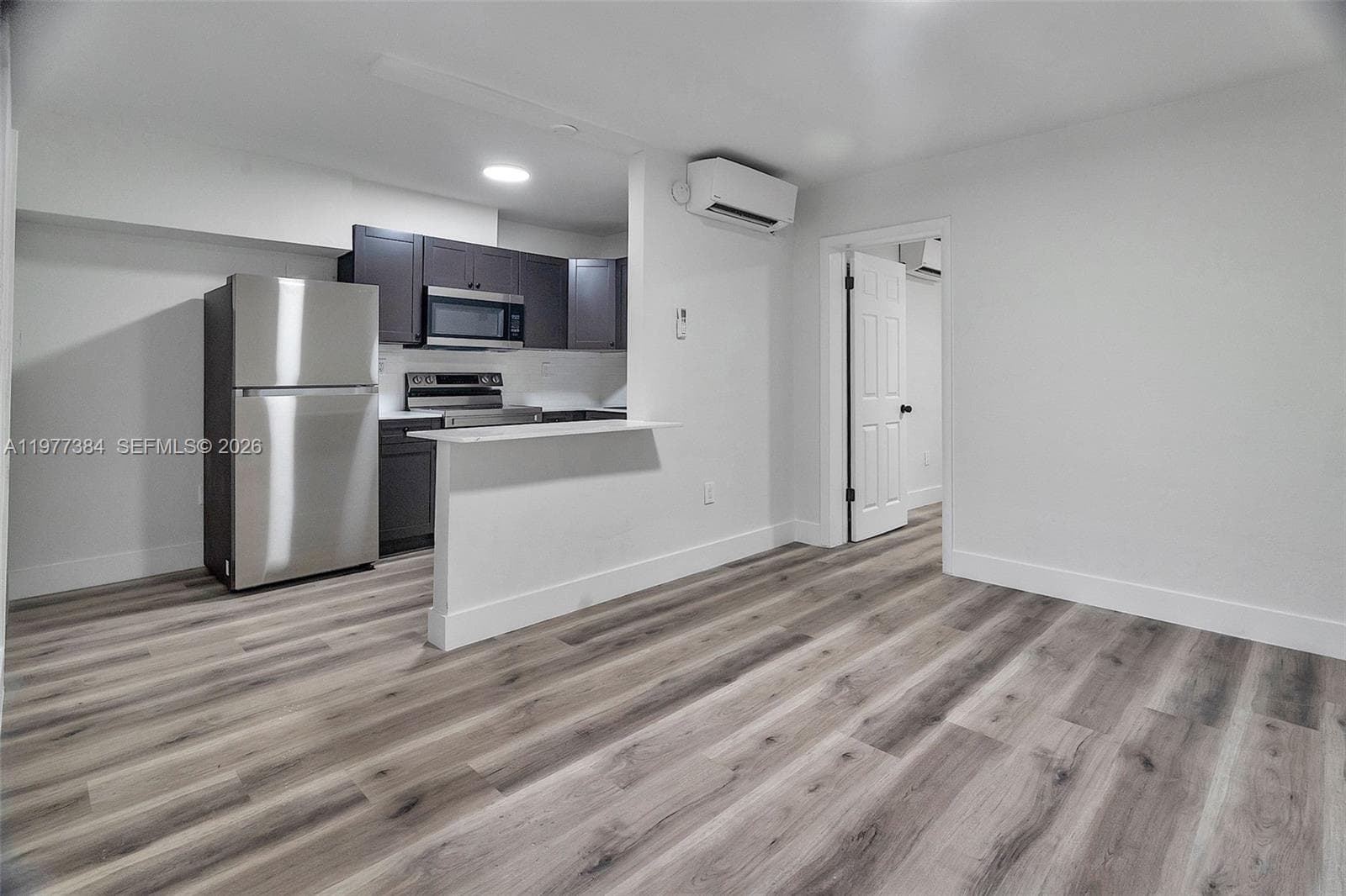4037 SW 65th Ave # 11, South Miami FL 33155 — 1