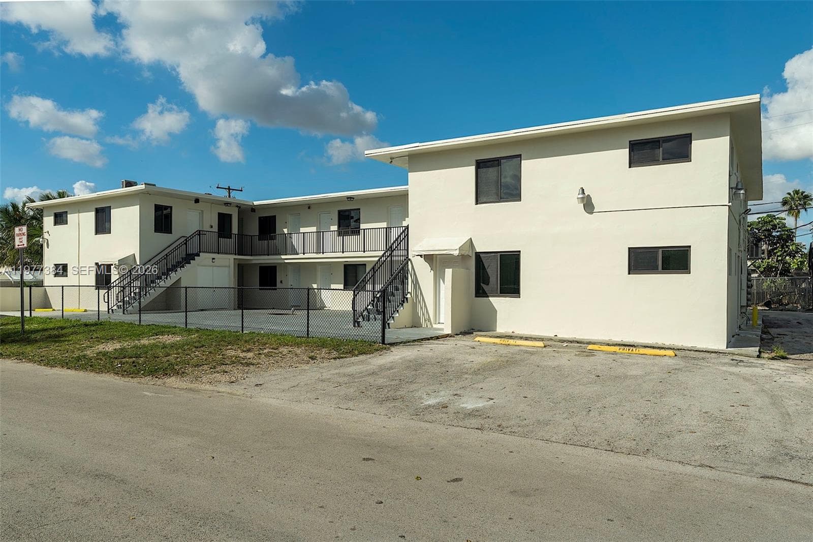 4037 SW 65th Ave # 11, South Miami FL 33155 — 15