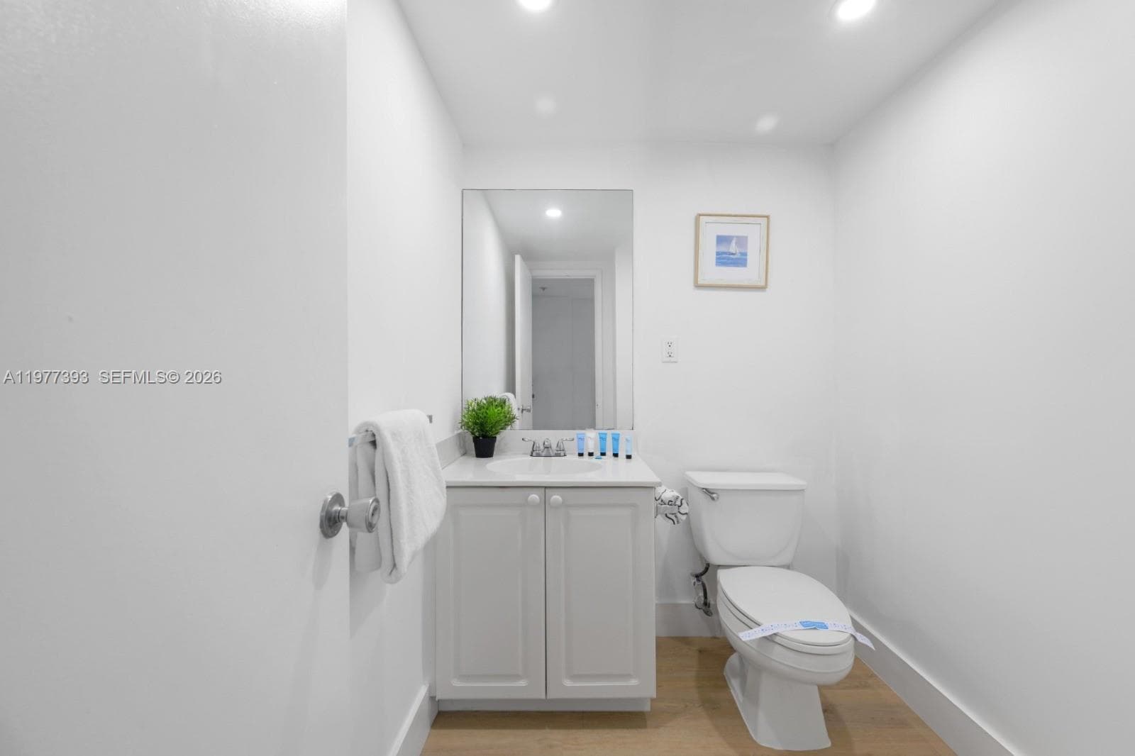19370 Collins Ave # 422, Sunny Isles Beach FL 33160 — 15