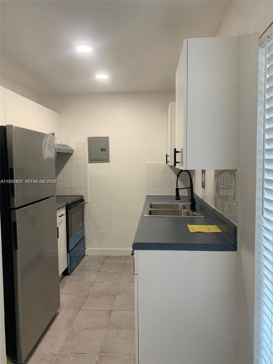 8295 NE Miami Ct # 1, Miami FL 33138 — 1