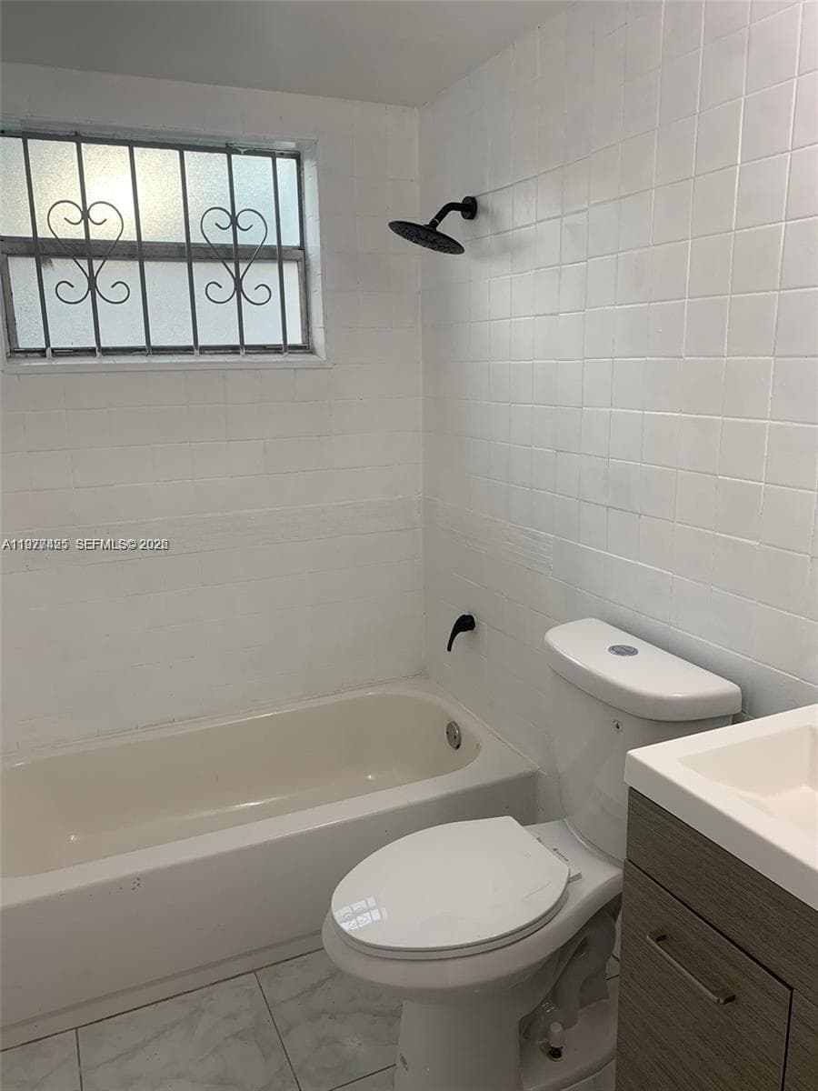8295 NE Miami Ct # 1, Miami FL 33138 — 9