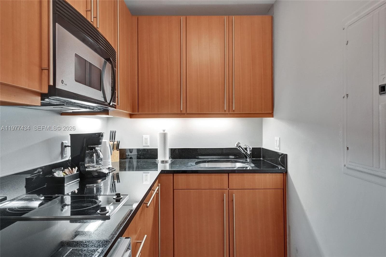 1435 Brickell Ave # 3308, Miami FL 33131 — 21