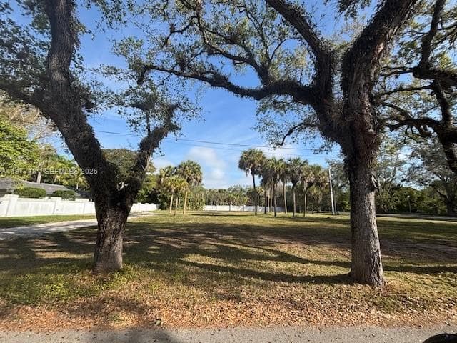 9506 SW 57th Ave, Pinecrest FL 33156 — 2