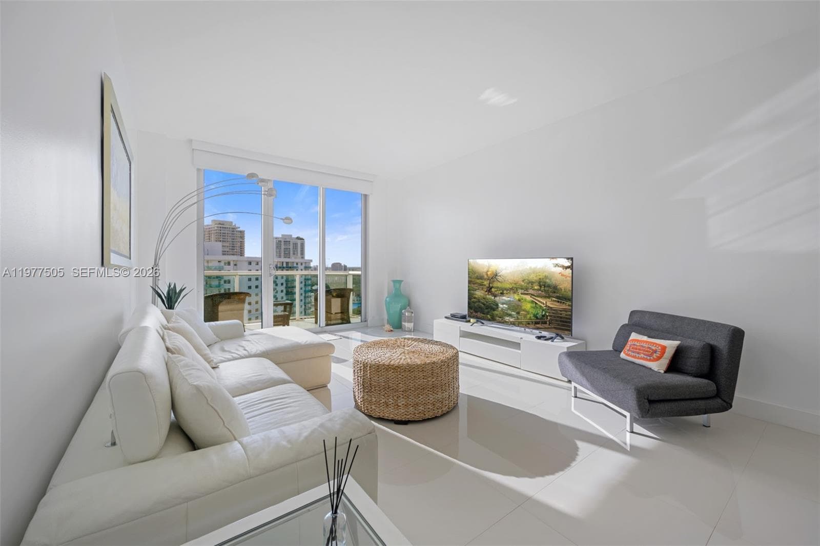 19370 Collins Ave # 14, Sunny Isles Beach FL 33160 — 3