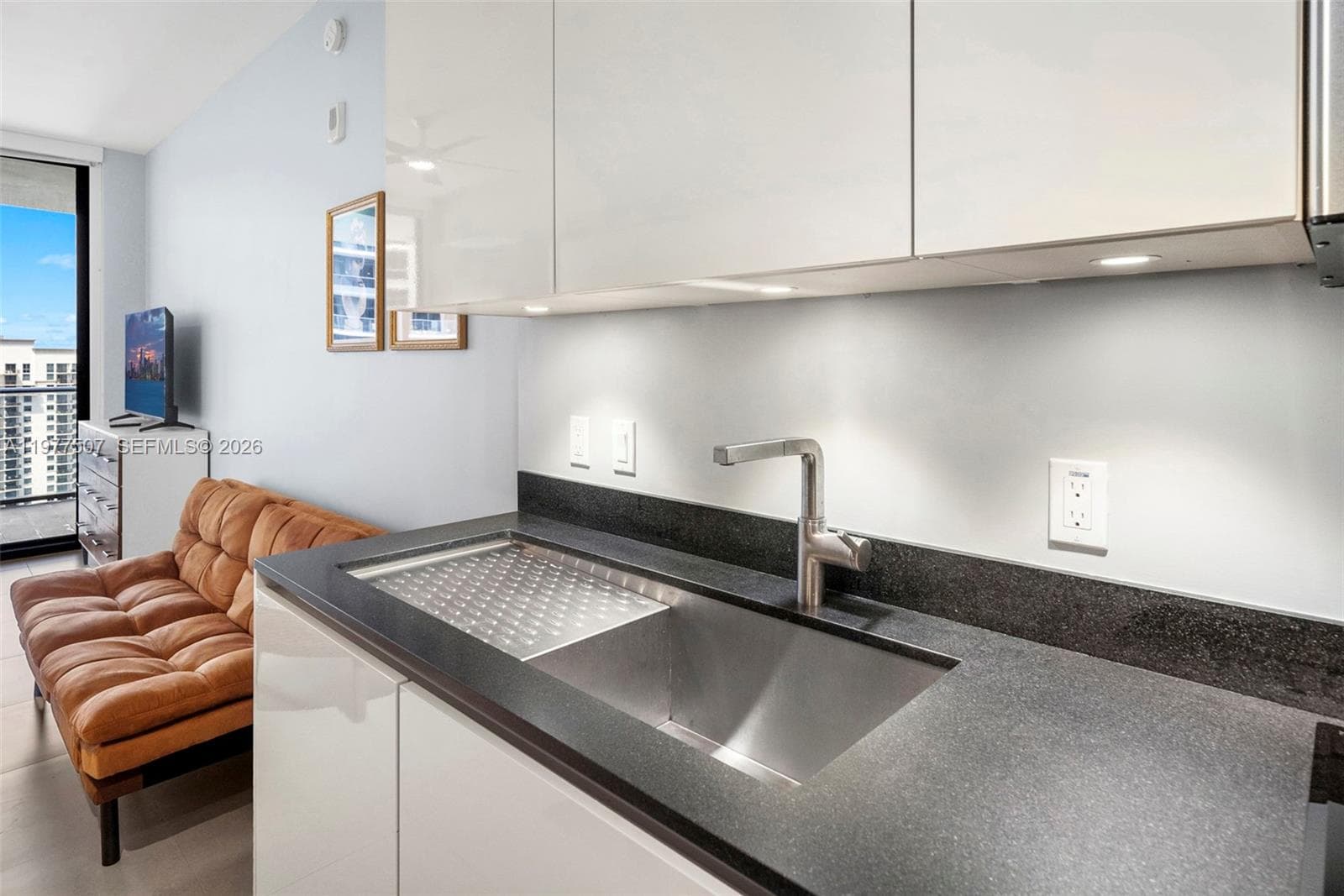 1010 Brickell Ave # 3610, Miami FL 33131 — 16