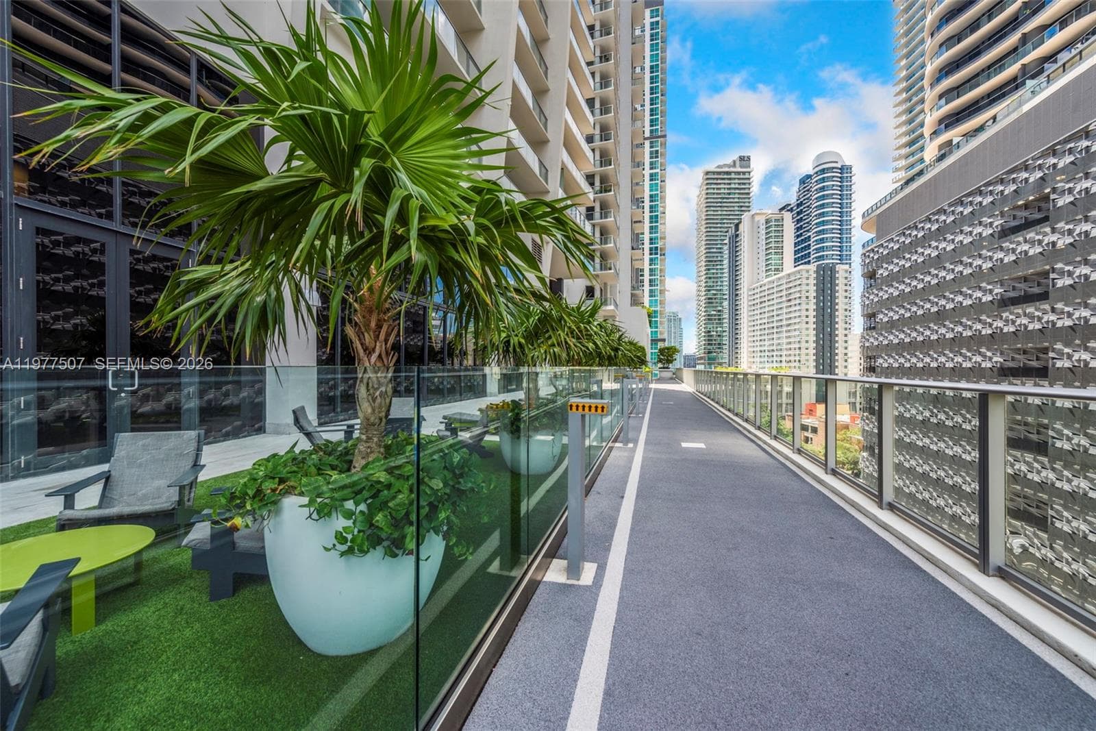 1010 Brickell Ave # 3610, Miami FL 33131 — 33