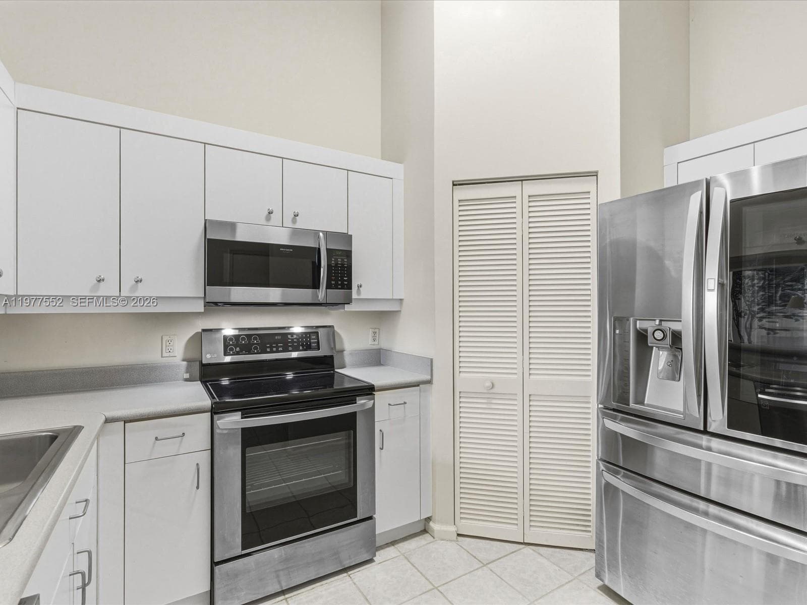 701 Brickell Key Blvd # 301, Miami FL 33131 — 10