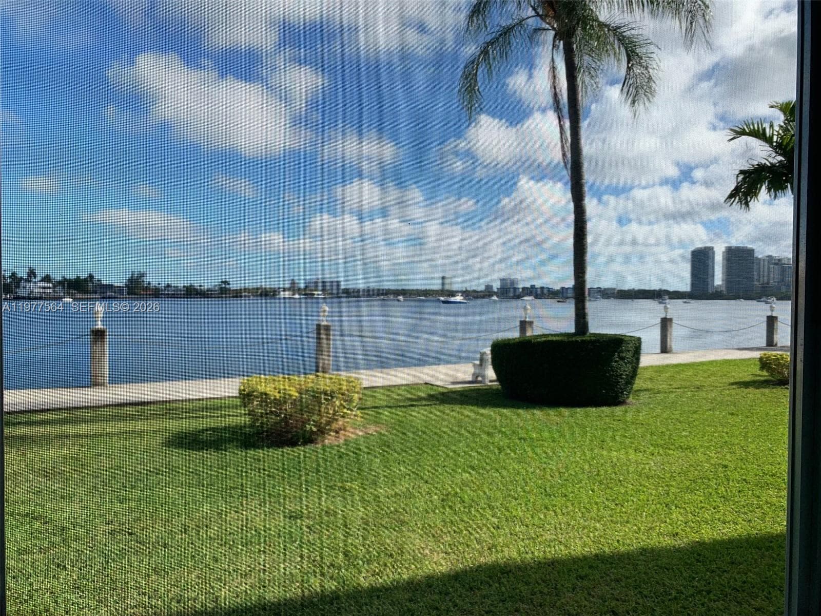 3010 Marcos Dr # R105, Aventura FL 33160 — 22