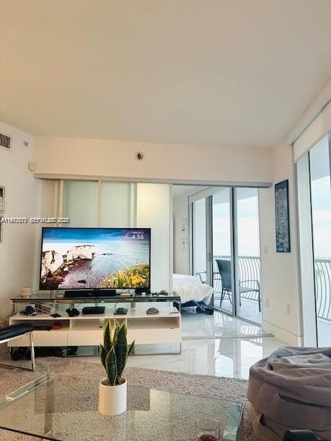 1750 N Bayshore Dr # 2302, Miami FL 33132 — 6