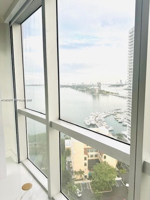 1750 N Bayshore Dr # 2302, Miami FL 33132 — 16