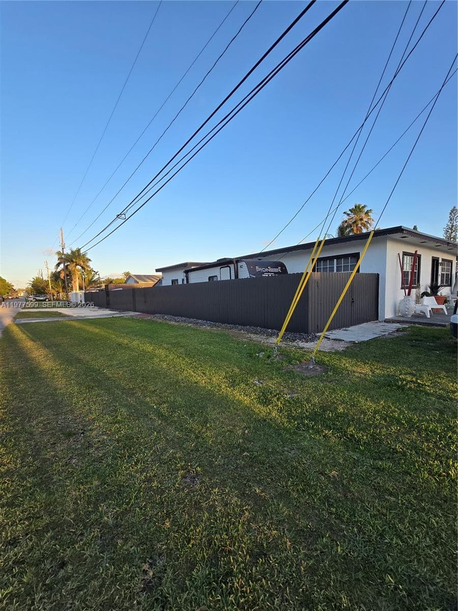 345 NW 5th Ave, Florida City FL 33034 — 2