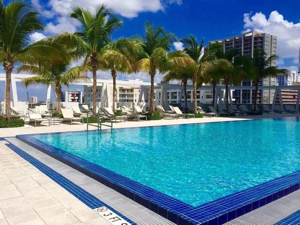 1111 SW 1st Ave, Miami FL 33130 — 5
