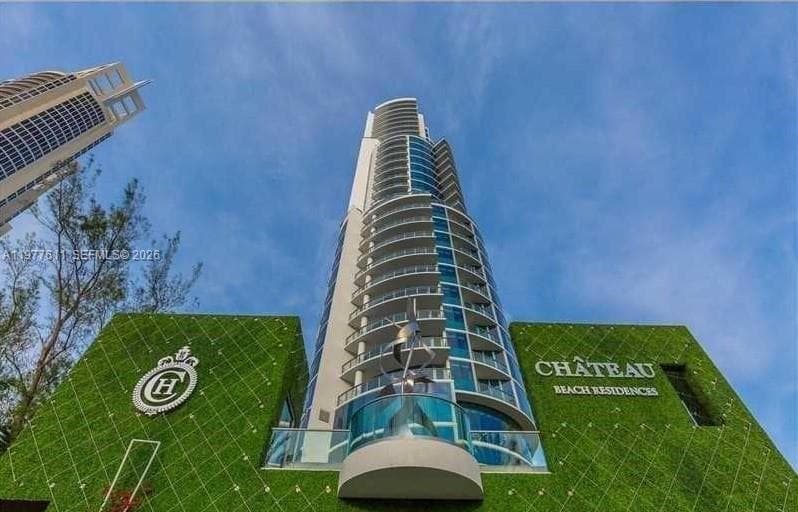 17475 Collins Ave # 904, Miami Beach FL 33160 — 2