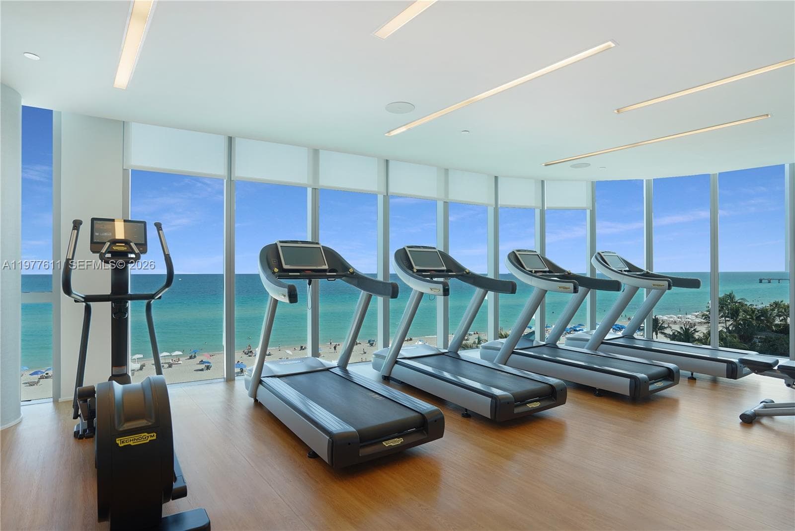17475 Collins Ave # 904, Miami Beach FL 33160 — 42