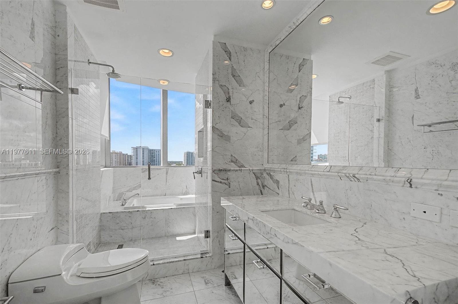 17475 Collins Ave # 904, Miami Beach FL 33160 — 20