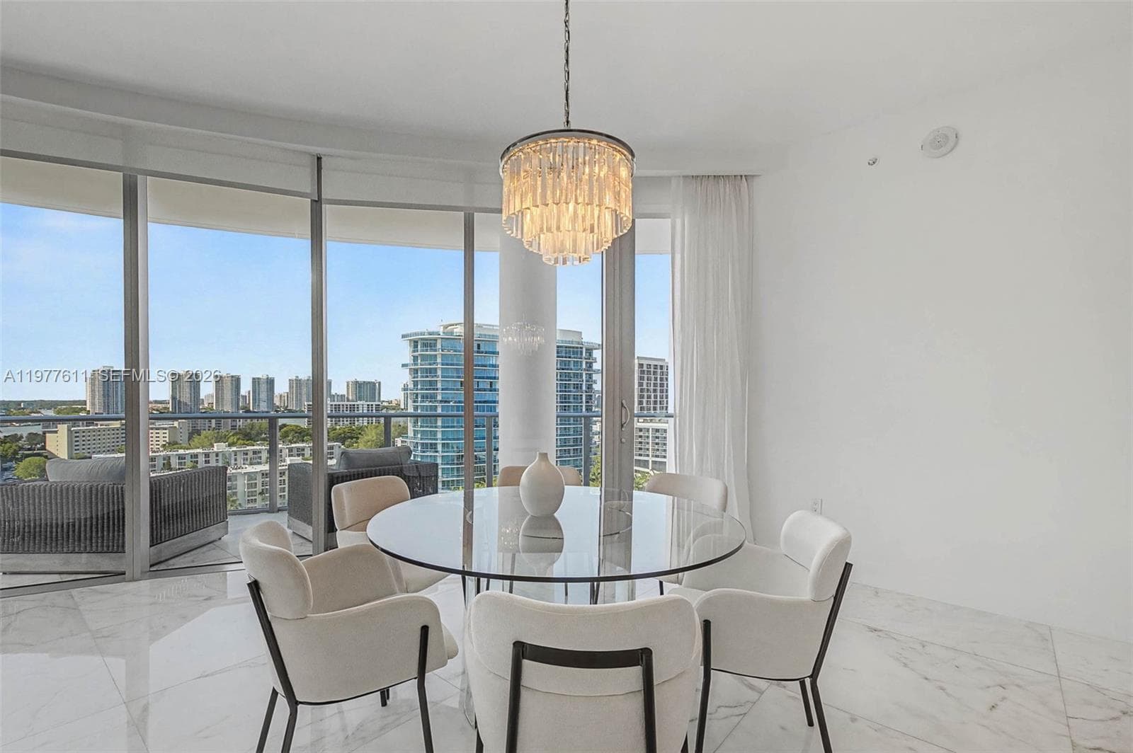 17475 Collins Ave # 904, Miami Beach FL 33160 — 10