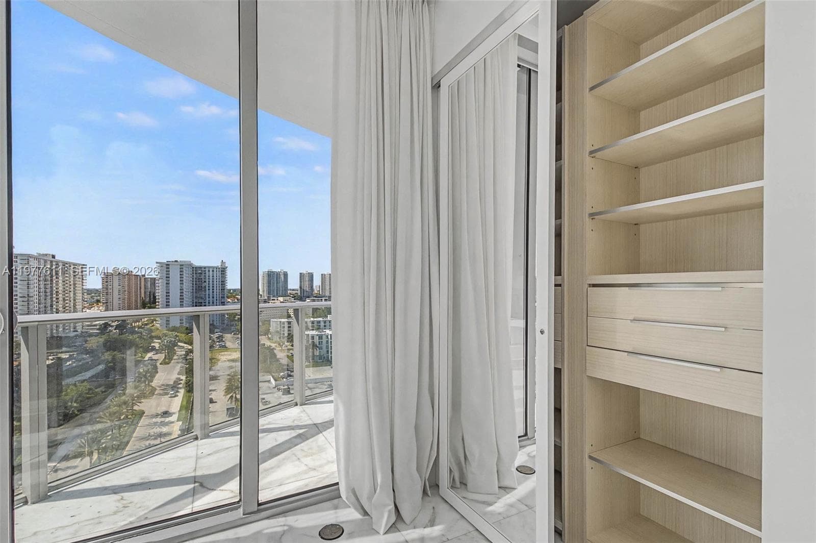 17475 Collins Ave # 904, Miami Beach FL 33160 — 19