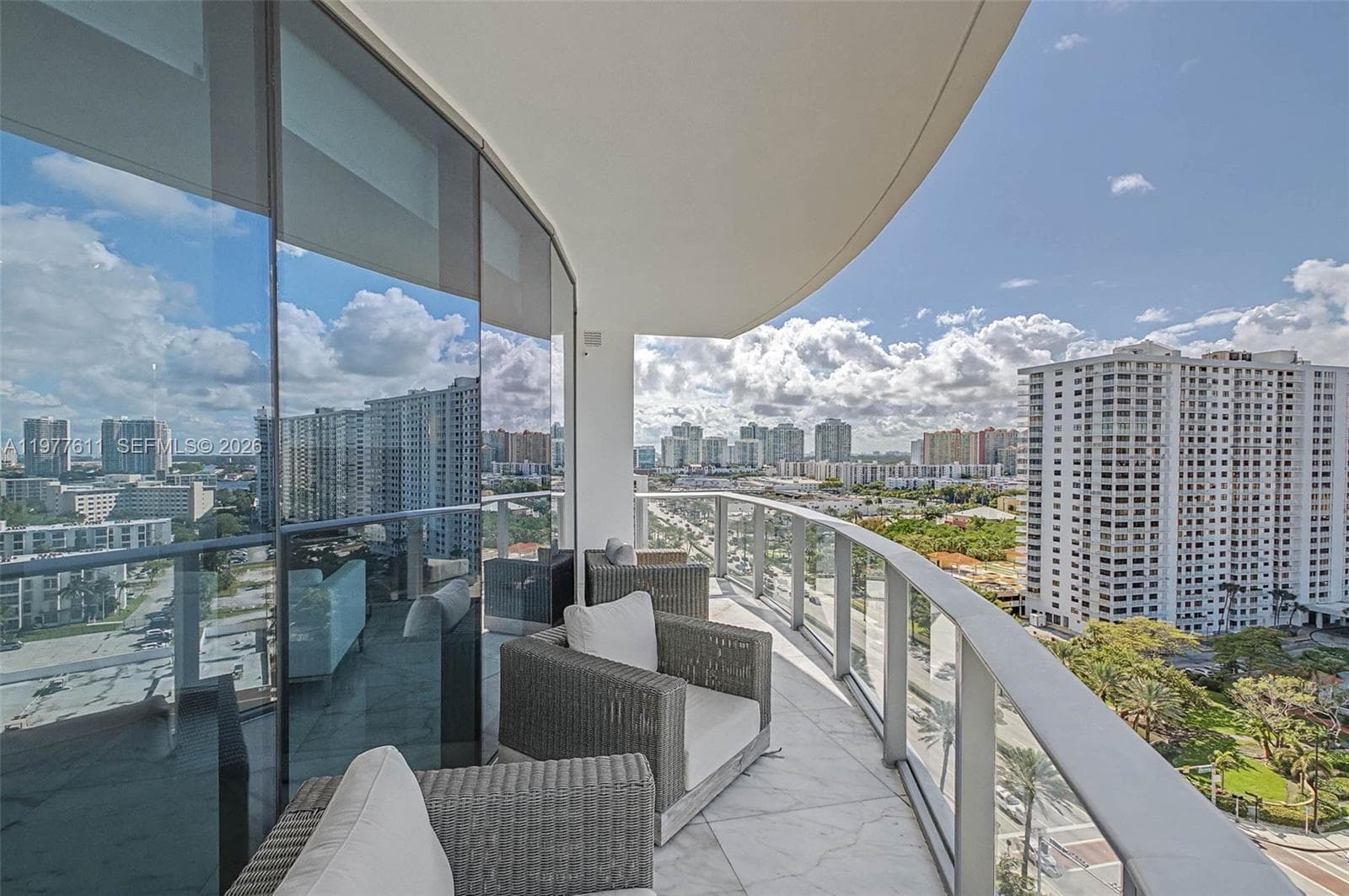17475 Collins Ave # 904, Miami Beach FL 33160 — 4