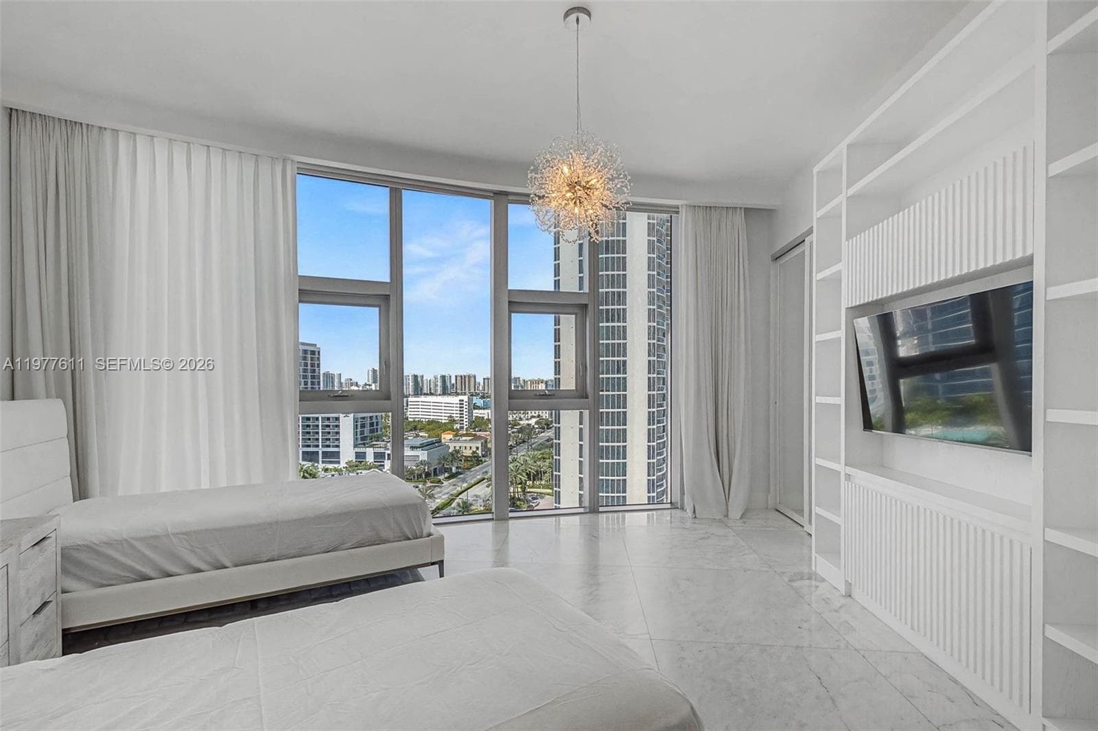 17475 Collins Ave # 904, Miami Beach FL 33160 — 25
