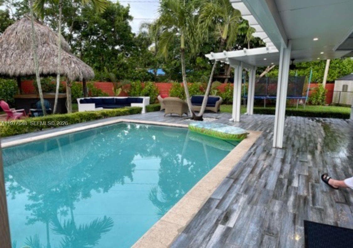 16761 SW 92nd Ave, Palmetto Bay FL 33157 — 6