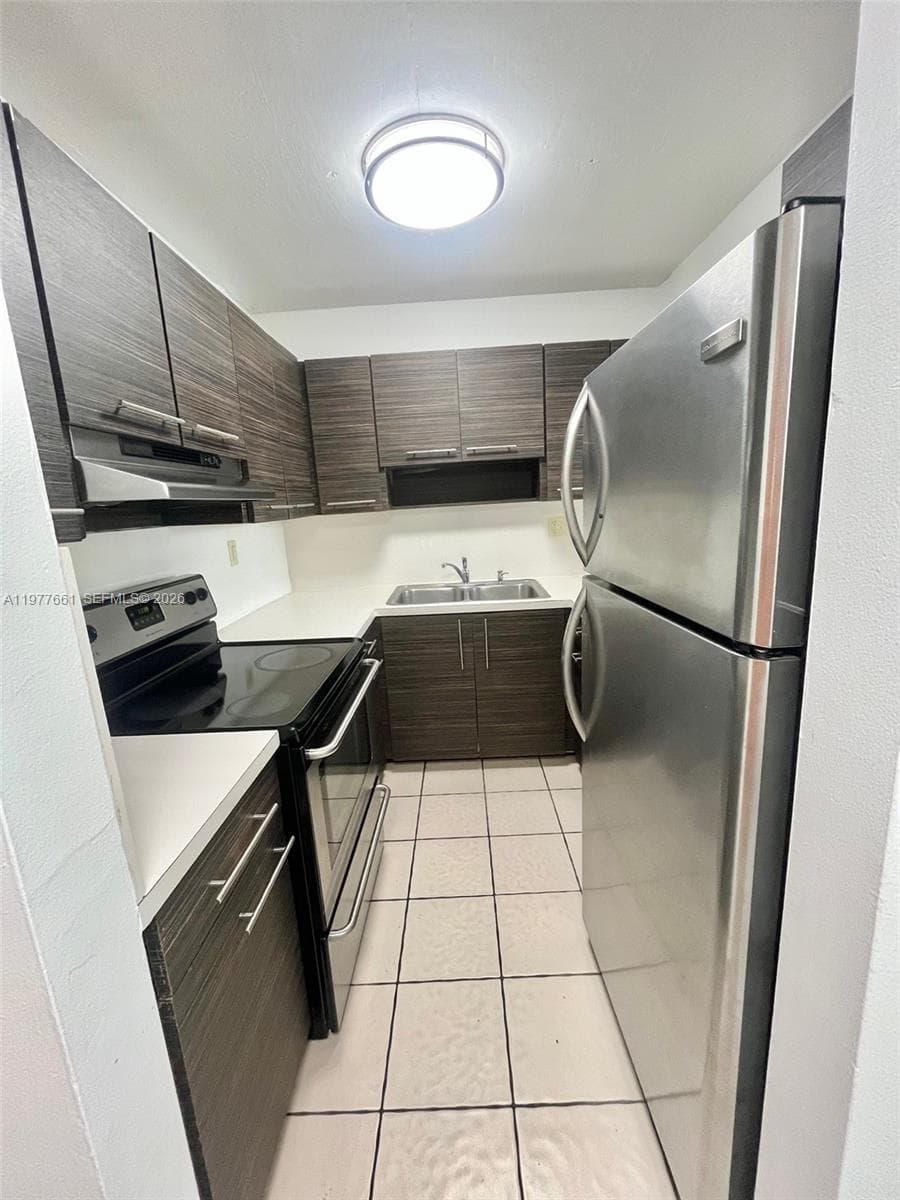 1800 NW 24th Ave # 219, Miami FL 33125 — 2