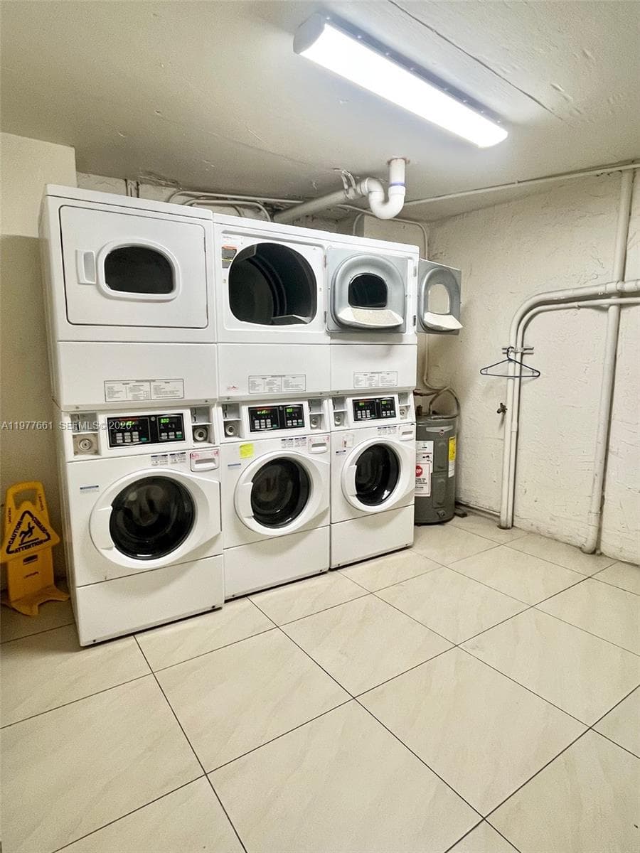 1800 NW 24th Ave # 219, Miami FL 33125 — 32