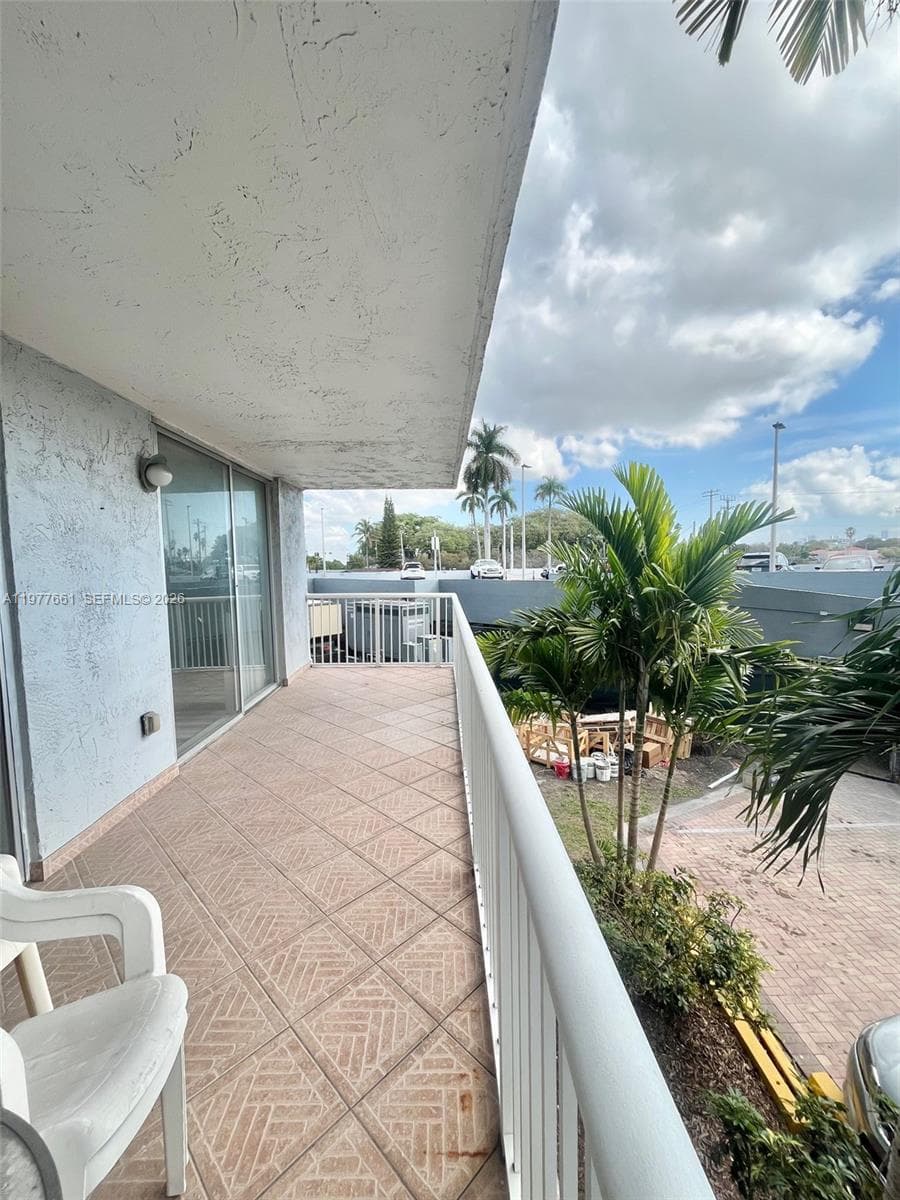 1800 NW 24th Ave # 219, Miami FL 33125 — 19
