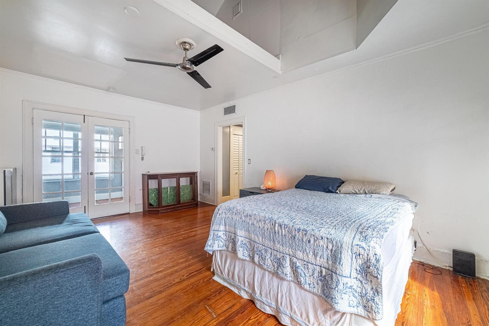 758 Meridian Avenue # 8, Miami Beach FL 33139 — 9