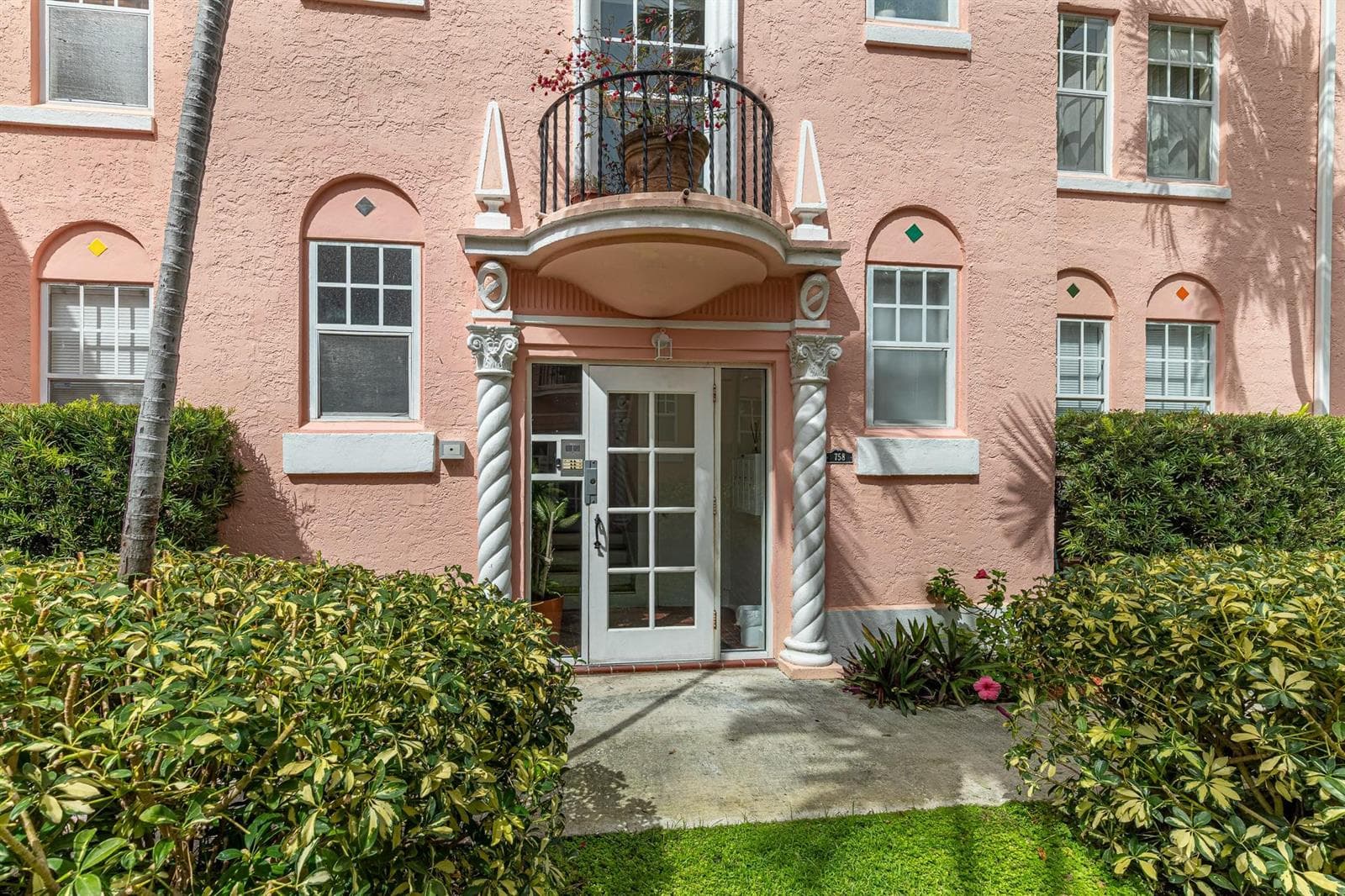 758 Meridian Avenue # 8, Miami Beach FL 33139 — 24