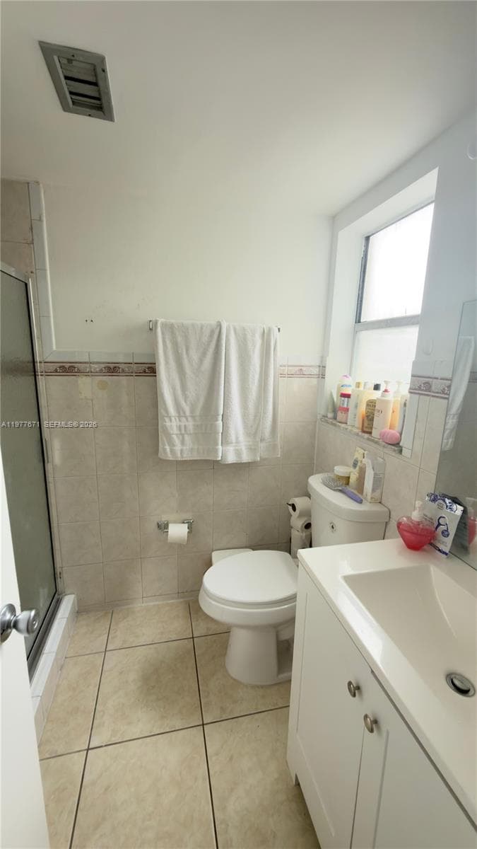 11925 NE 2nd Ave # B207, North Miami FL 33161 — 21