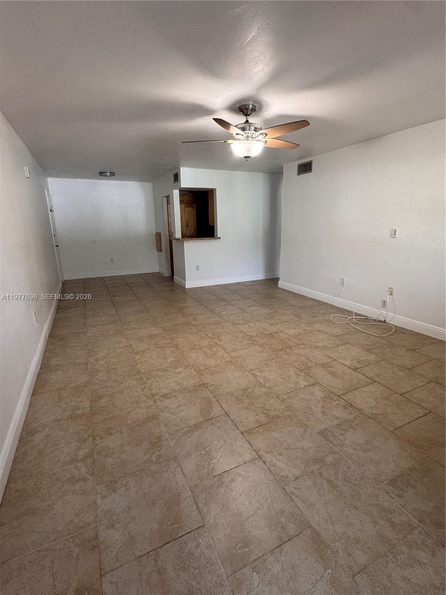 9392 SW 77th Ave # E5, Miami FL 33156 — 5