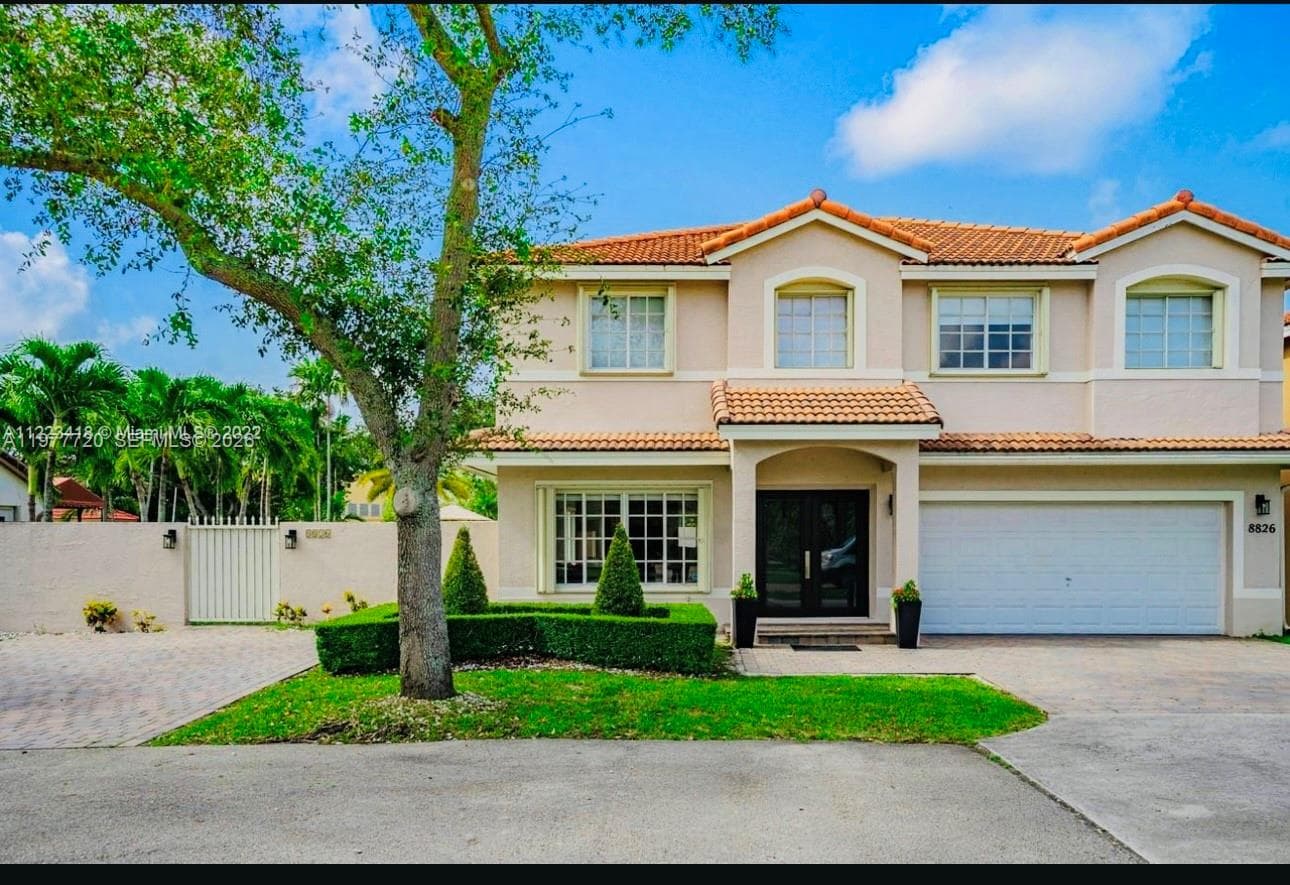 8826 NW 189th Ter, Hialeah FL 33018 — 2
