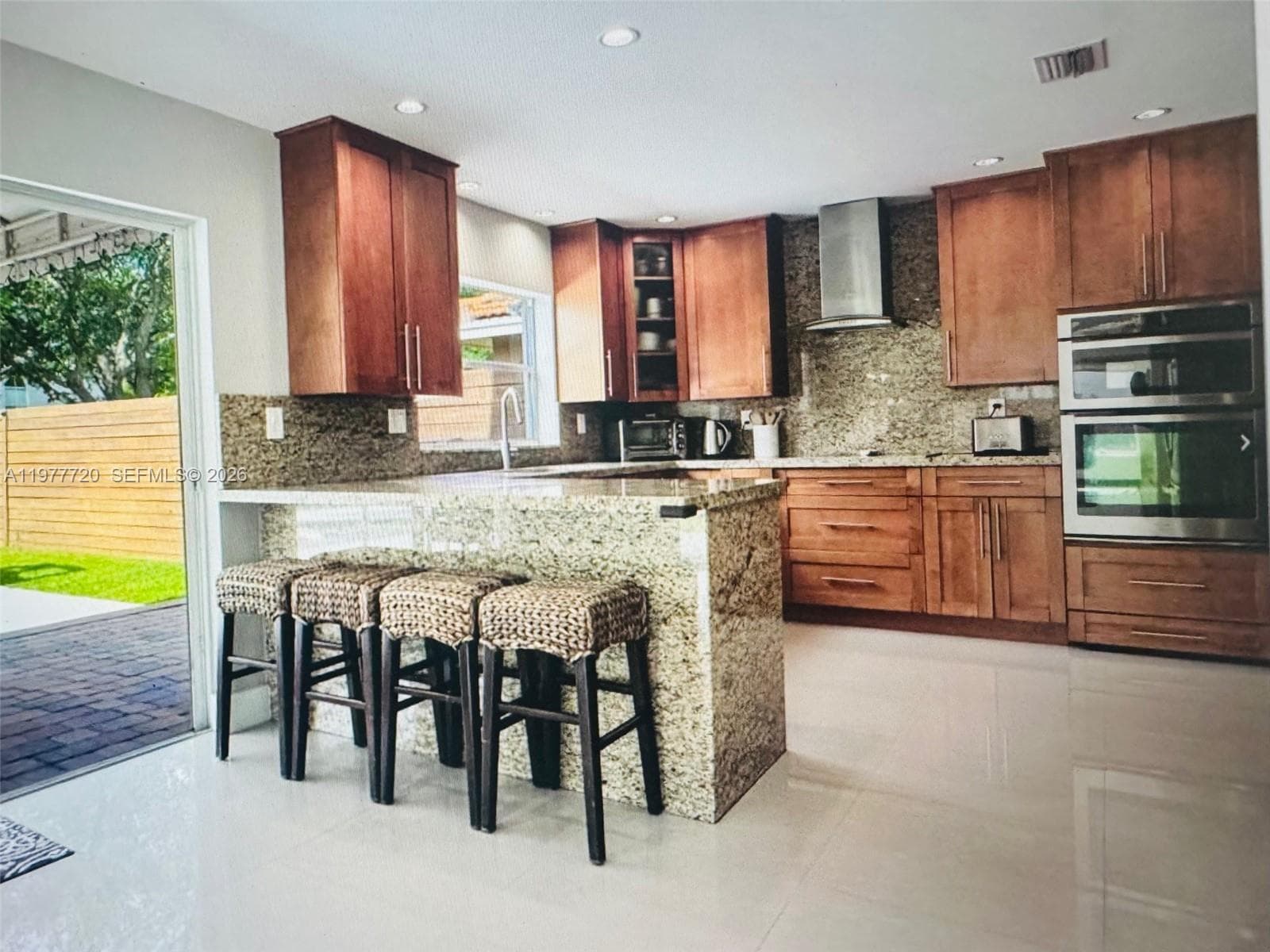 8826 NW 189th Ter, Hialeah FL 33018 — 13