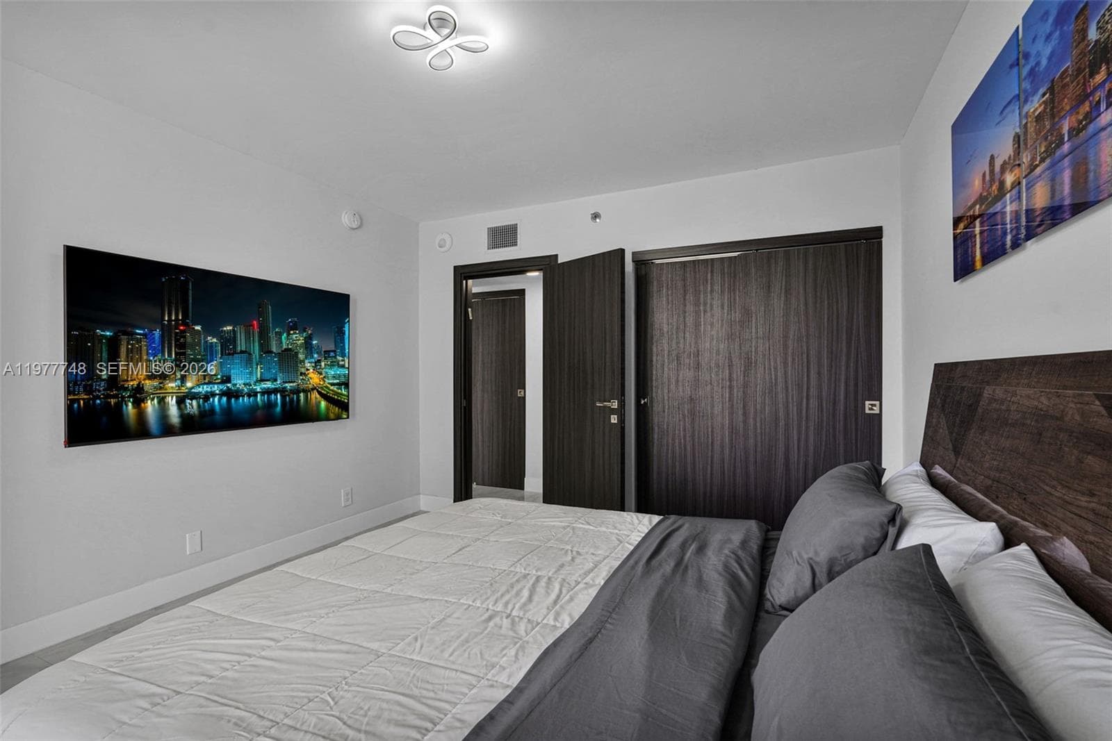16485 Collins Ave # 738, Sunny Isles Beach FL 33160 — 46