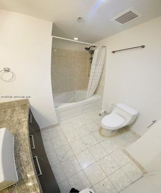 185 SW 7th St # 1605, Miami FL 33130 — 17