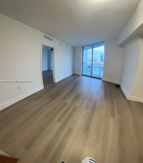 185 SW 7th St # 1605, Miami FL 33130 — 11
