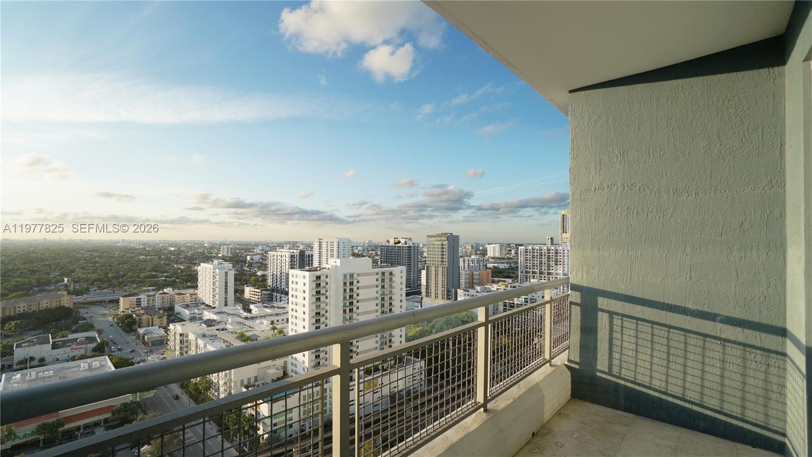60 SW 13th St # 2215, Miami FL 33130 — 1