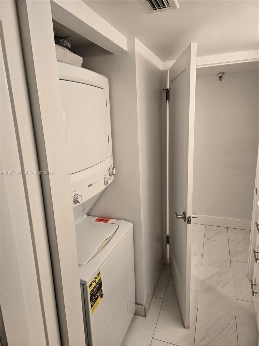 Winston Towers 700 Condo, Sunny Isles Beach, FL — 10
