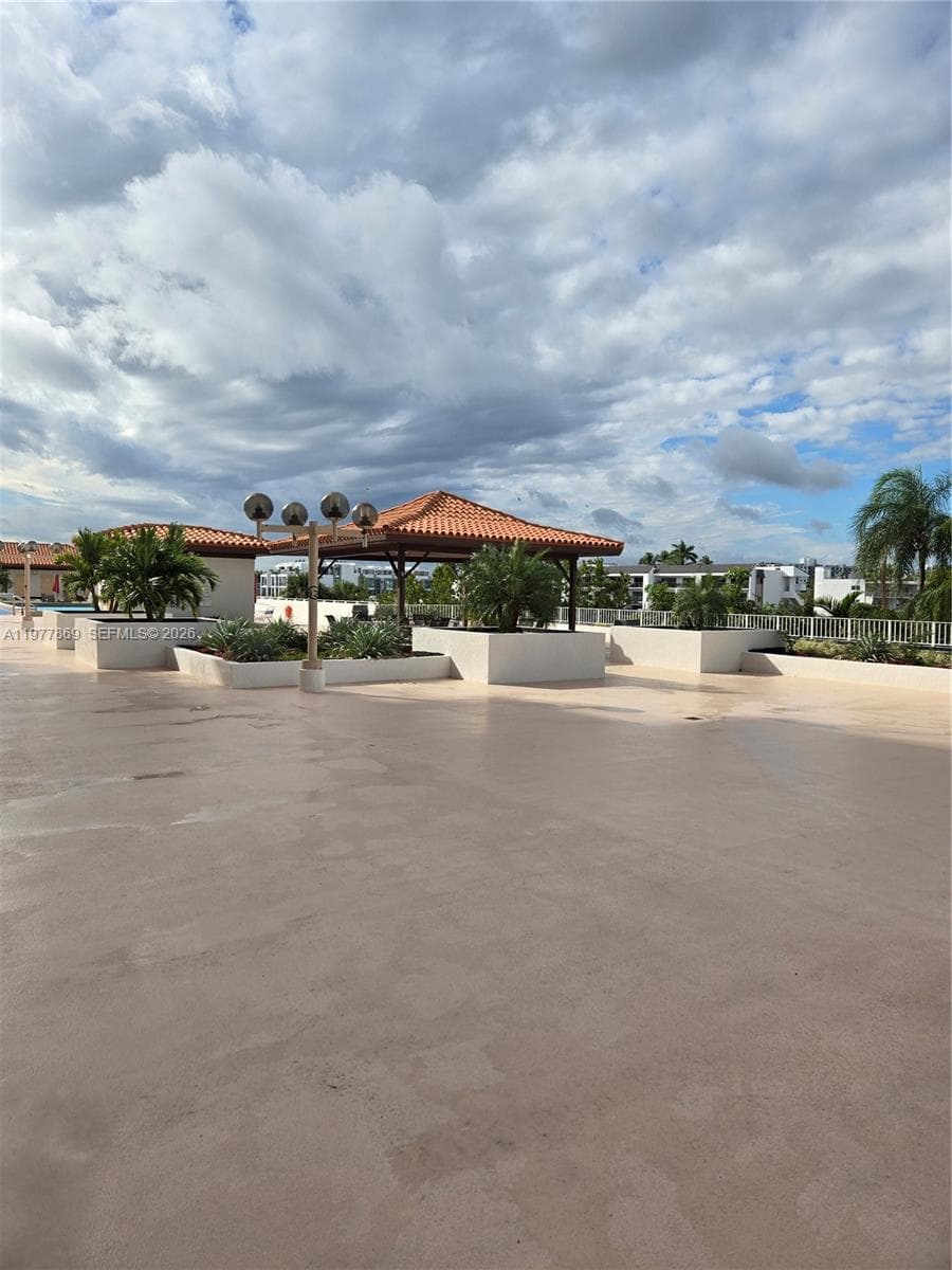 Winston Towers 700 Condo, Sunny Isles Beach, FL — 15